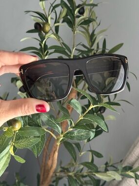 New in box Tom Ford Sunglasses with case